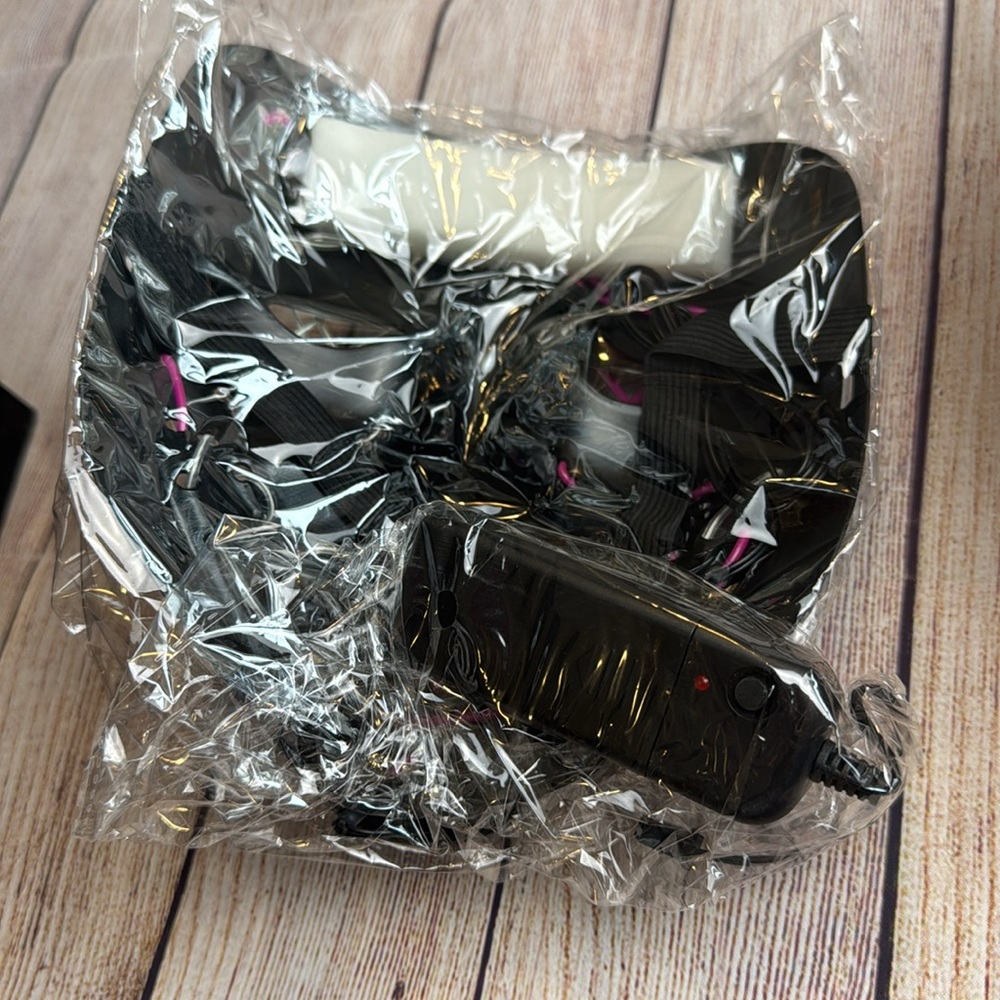 LED Light up Mask 2 pack - Picture 6 of 12